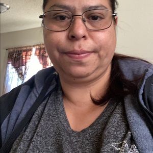 Meet your Posher, Lorena